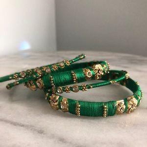Bangle bracelet